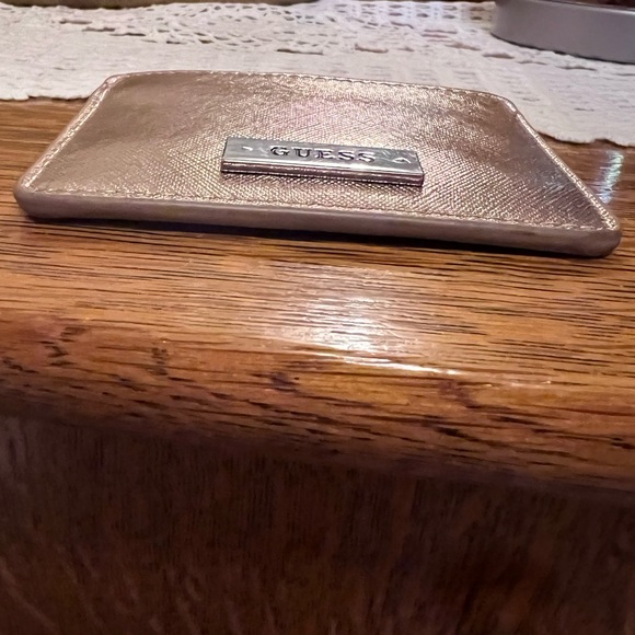 Guess Rose Gold Cardholder 💕 - Picture 3 of 4